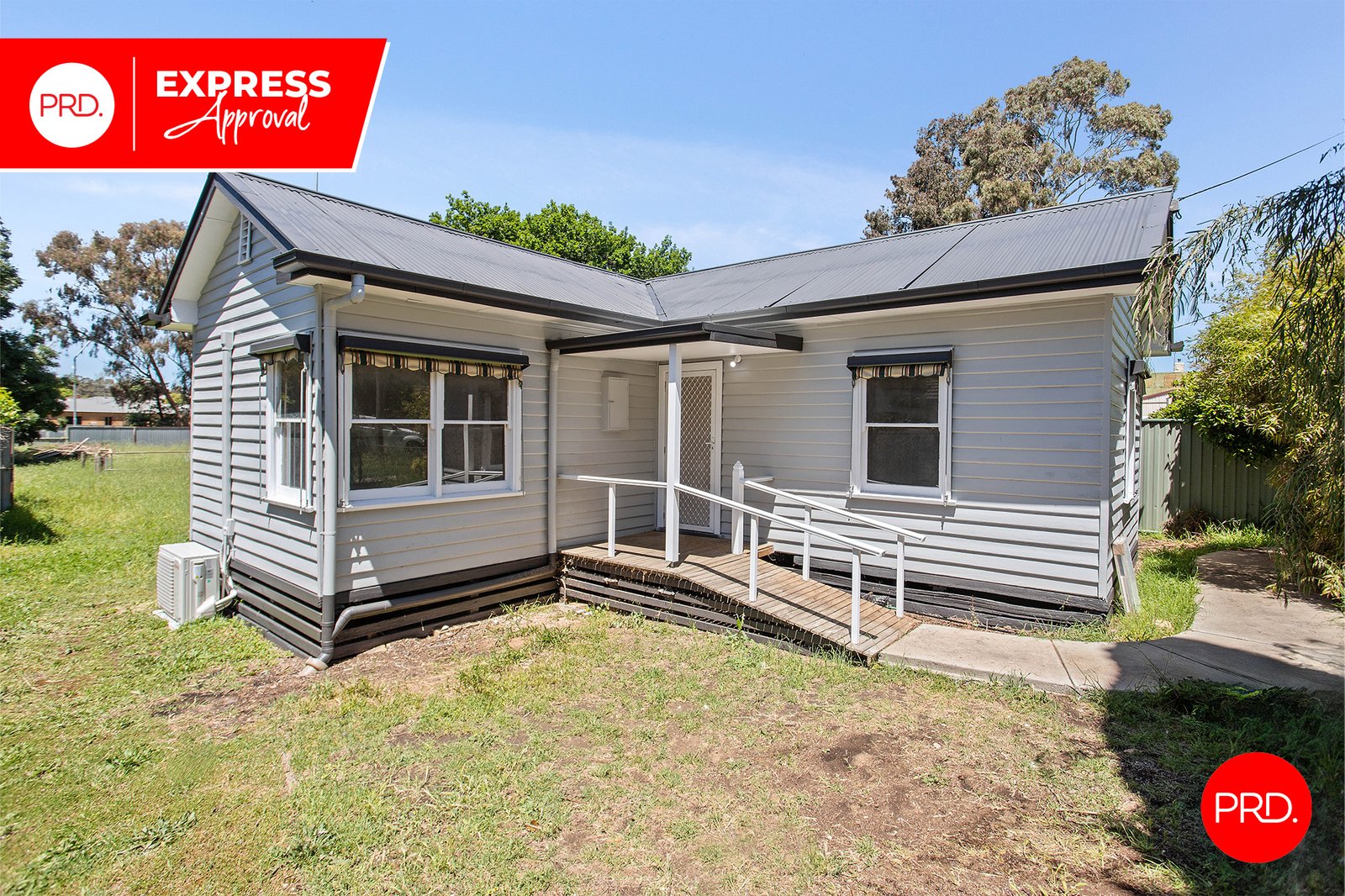4 Neil Street KANGAROO FLAT 2