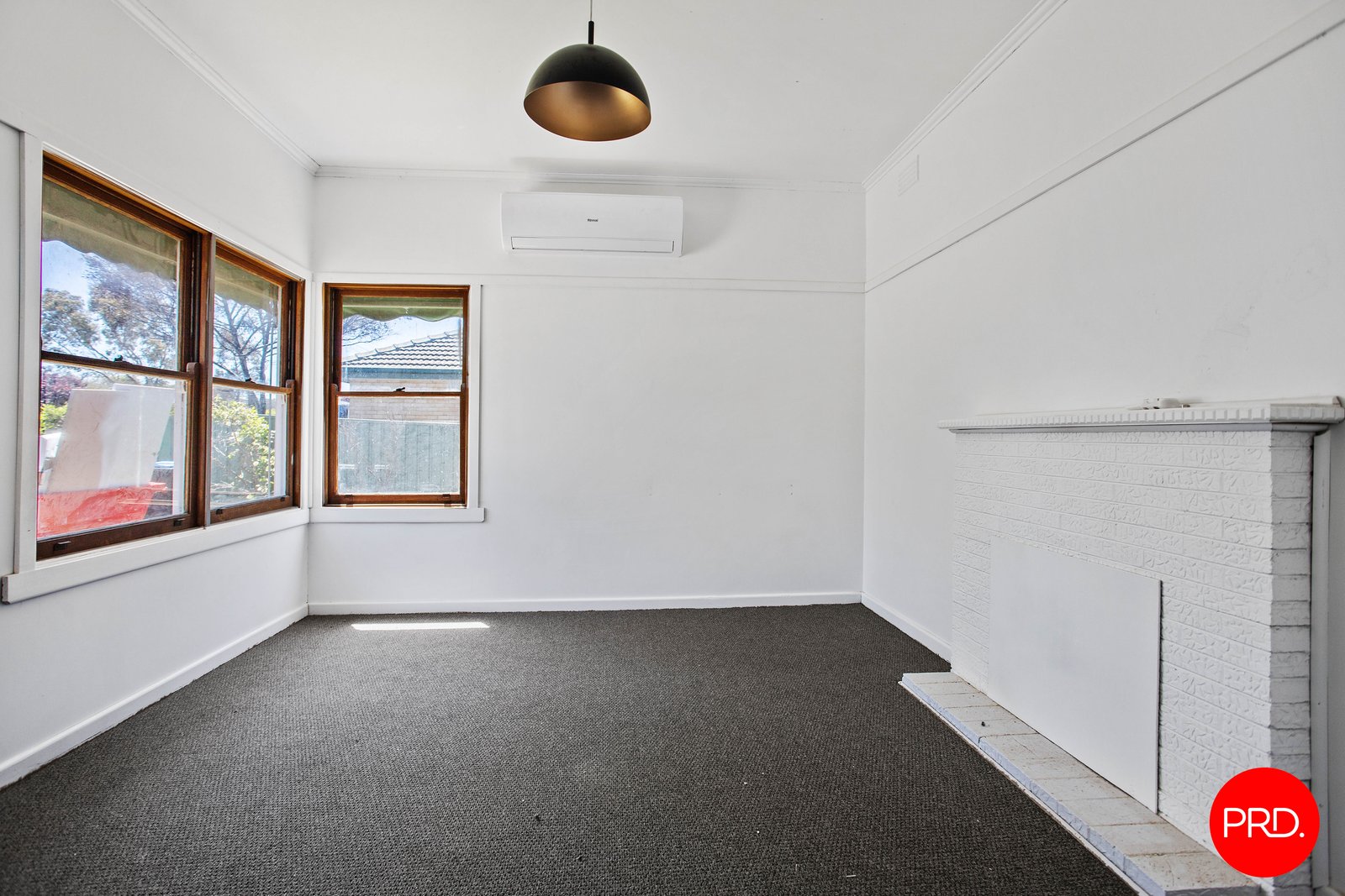 4 Neil Street KANGAROO FLAT 5