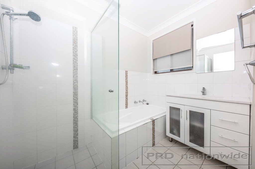 4 Nelson Close RUTHERFORD 9