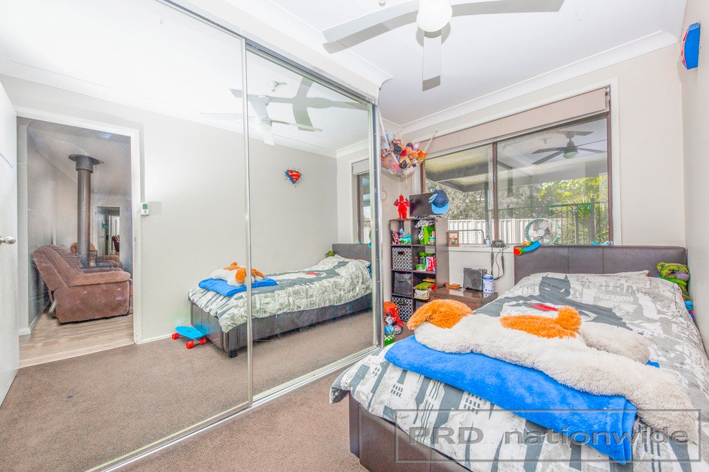 4 Nelson Close RUTHERFORD 12