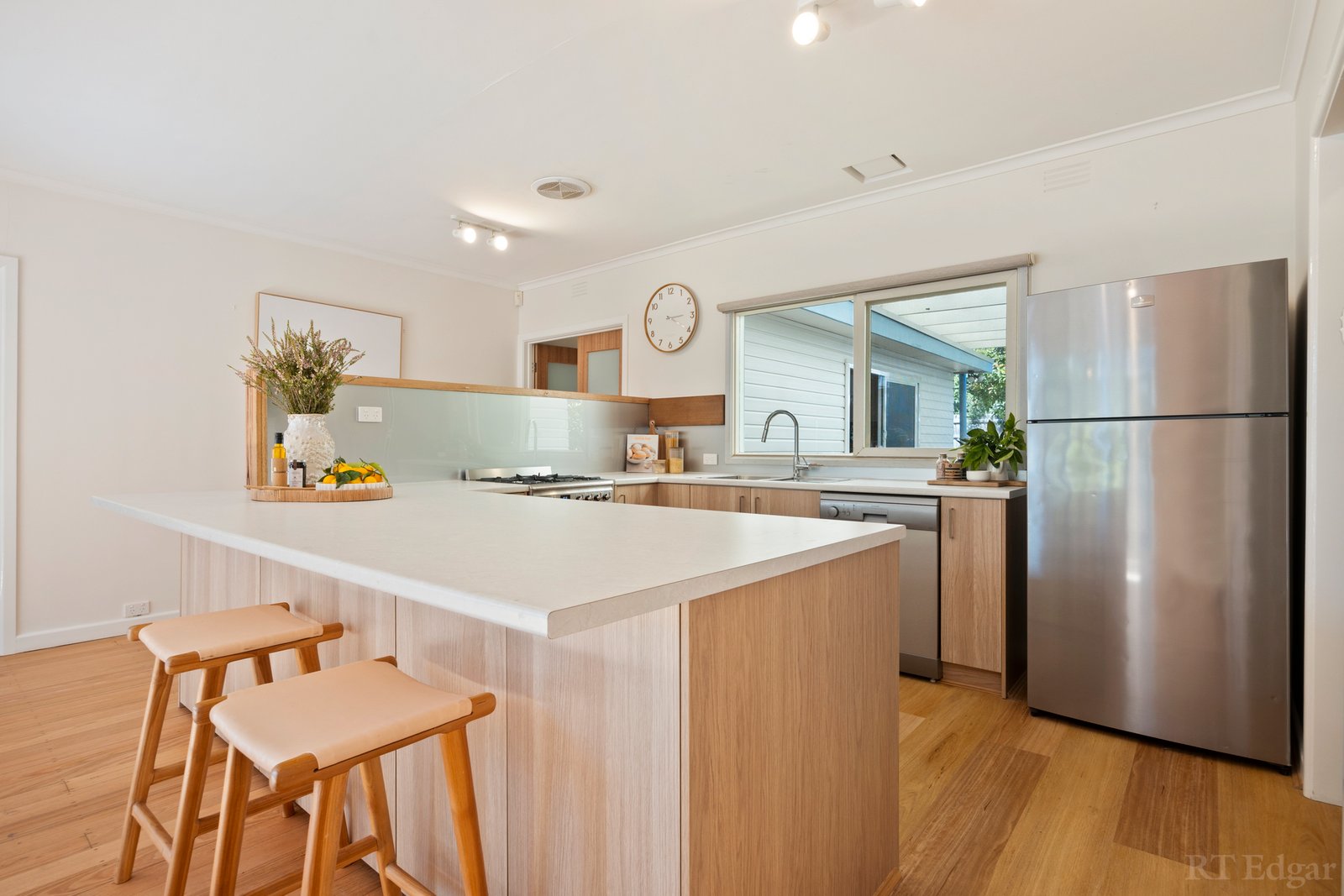 Real Estate and Property in 4 Nepean Place, Portsea, VIC