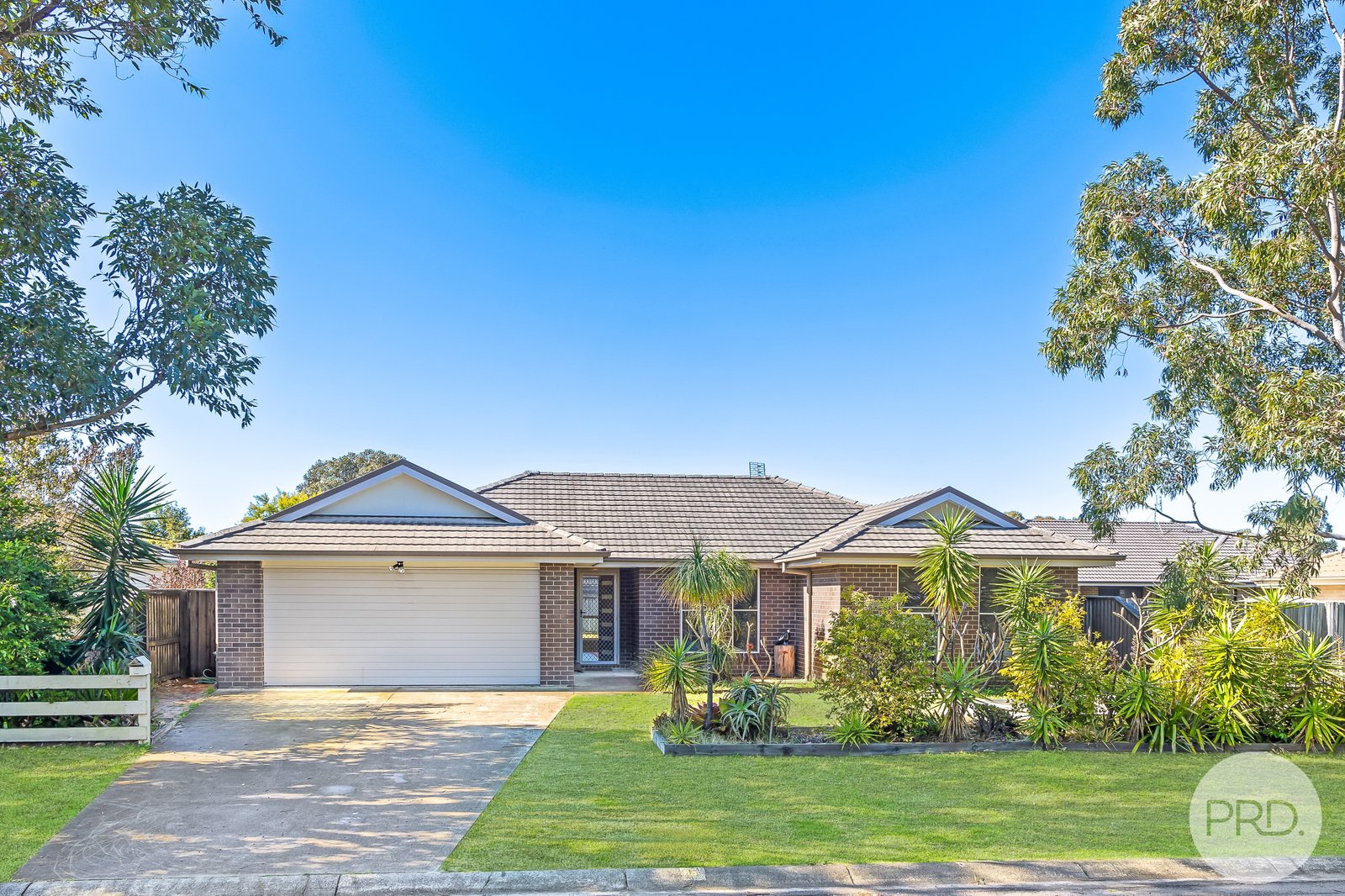 4 Nepean Way TANILBA BAY 1