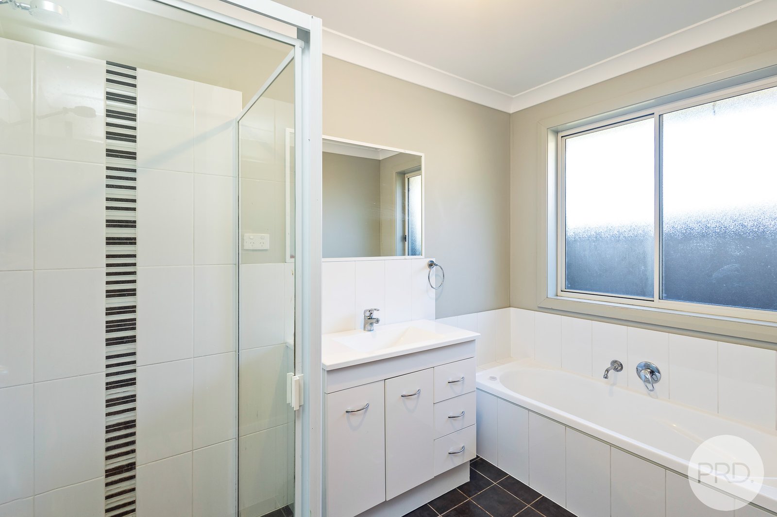 4 Nepean Way TANILBA BAY 10