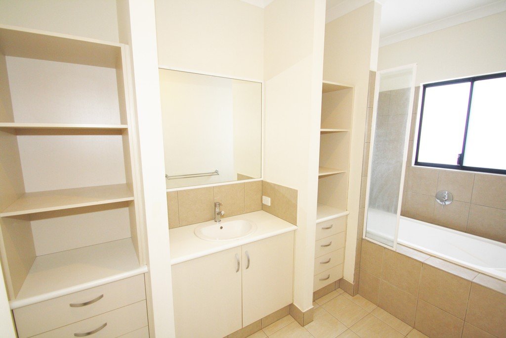 4 Nishioka Way BILINGURR 13
