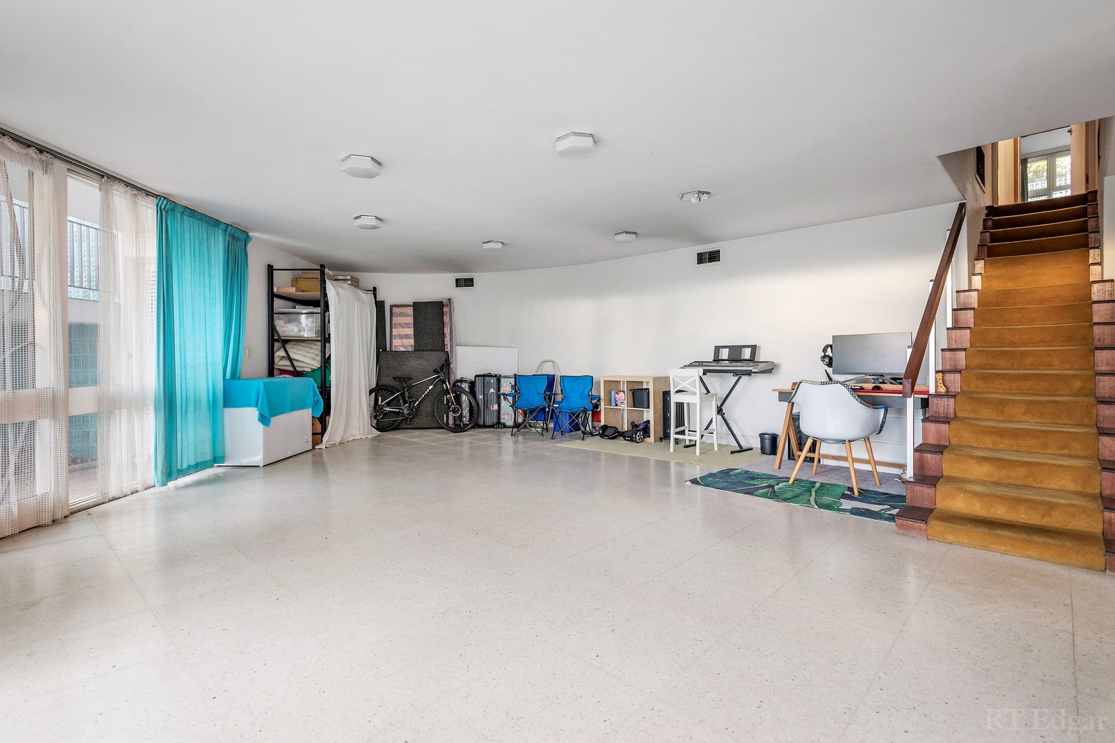 Real Estate and Property in 4 Nola Court, Toorak, VIC