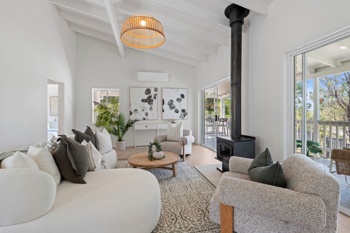 4 Nonga Court Mudgeeraba 1