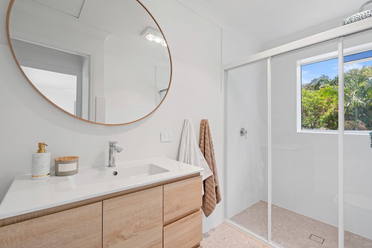 4 Nonga Court Mudgeeraba 24