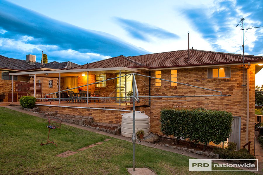 4 Nurraba Street TAMWORTH 3