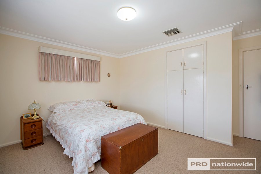 4 Nurraba Street TAMWORTH 8