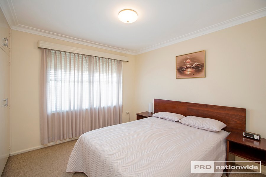 4 Nurraba Street TAMWORTH 10