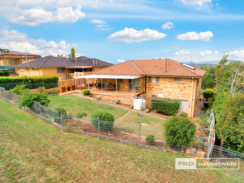 4 Nurraba Street TAMWORTH 21