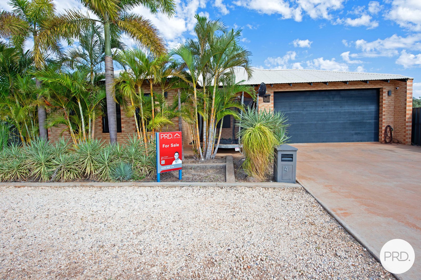 4 Nyumari Street BAYNTON 1