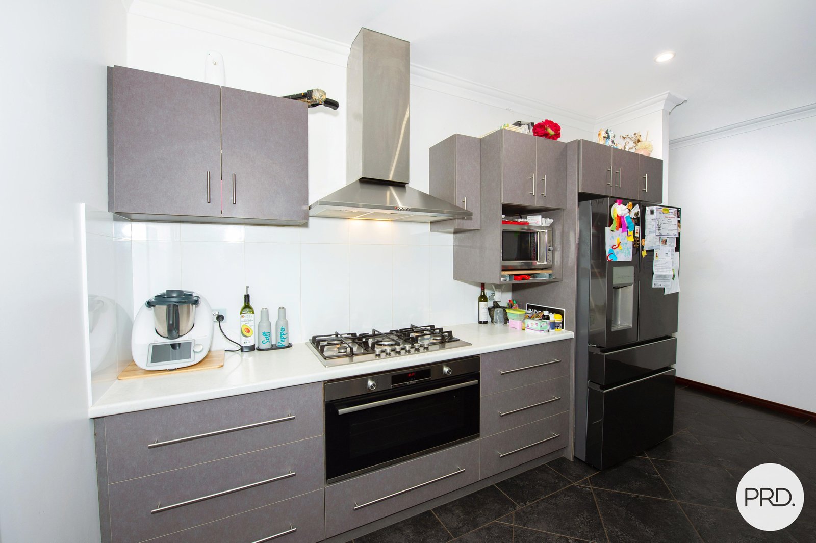 4 Nyumari Street BAYNTON 8