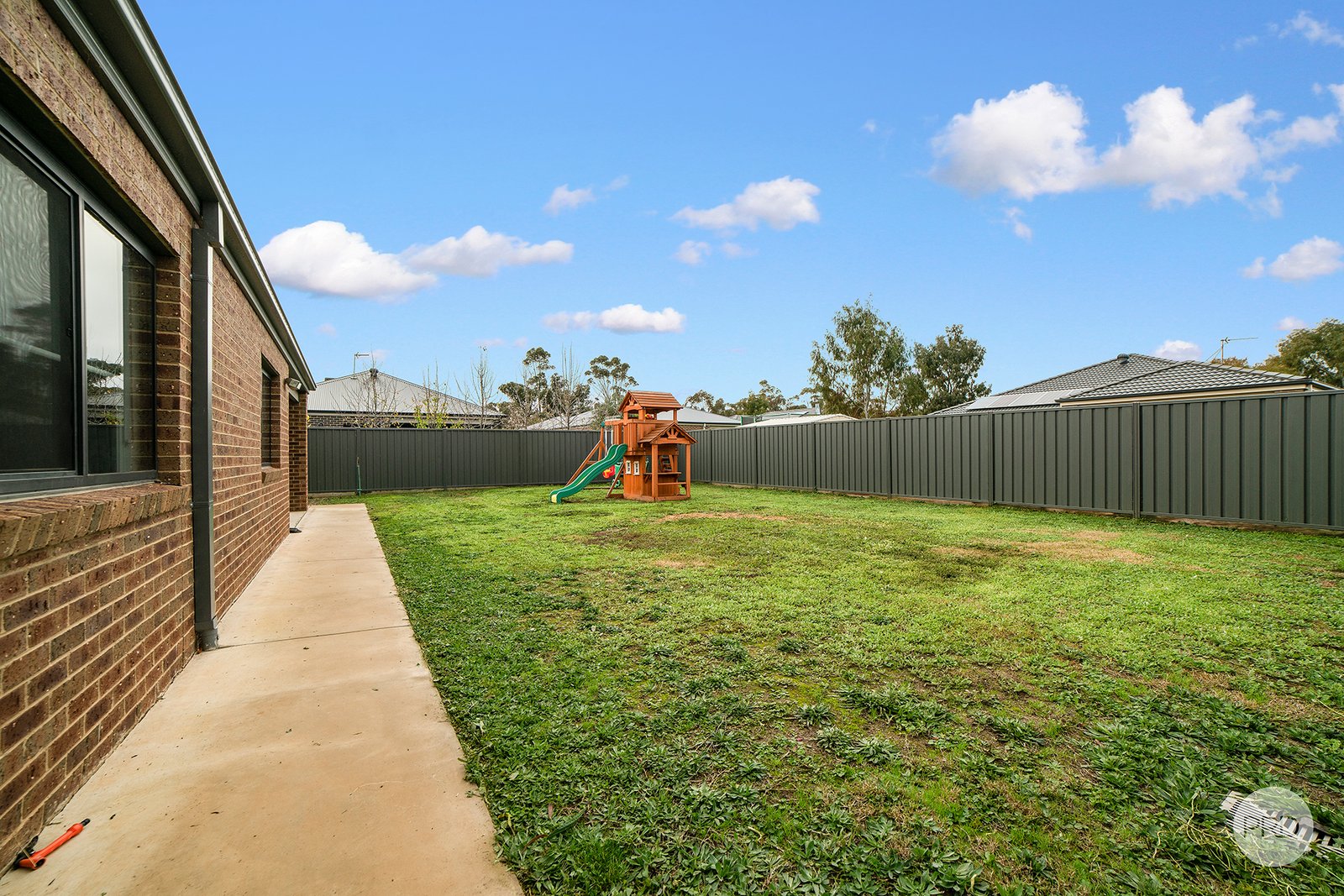 4 Oakbank Place MARONG 15