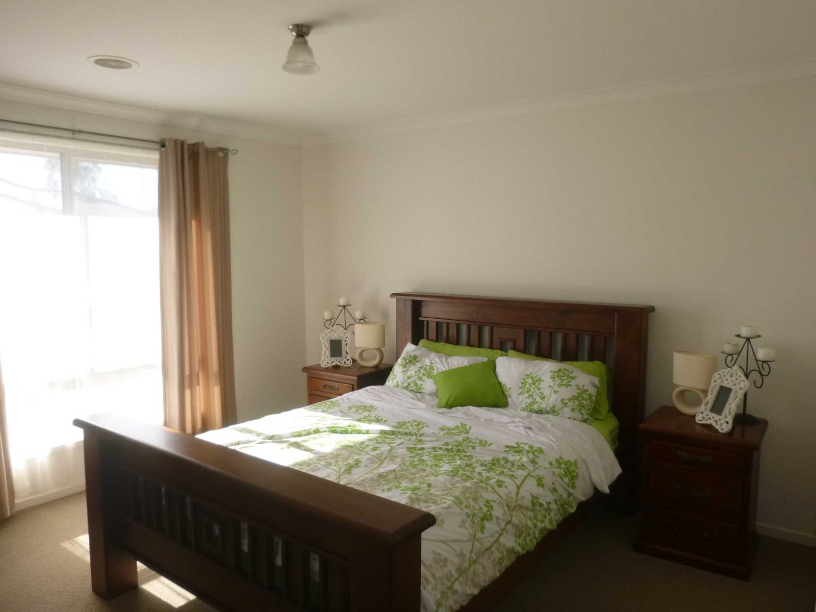 4 Oberon Street ALFREDTON 2