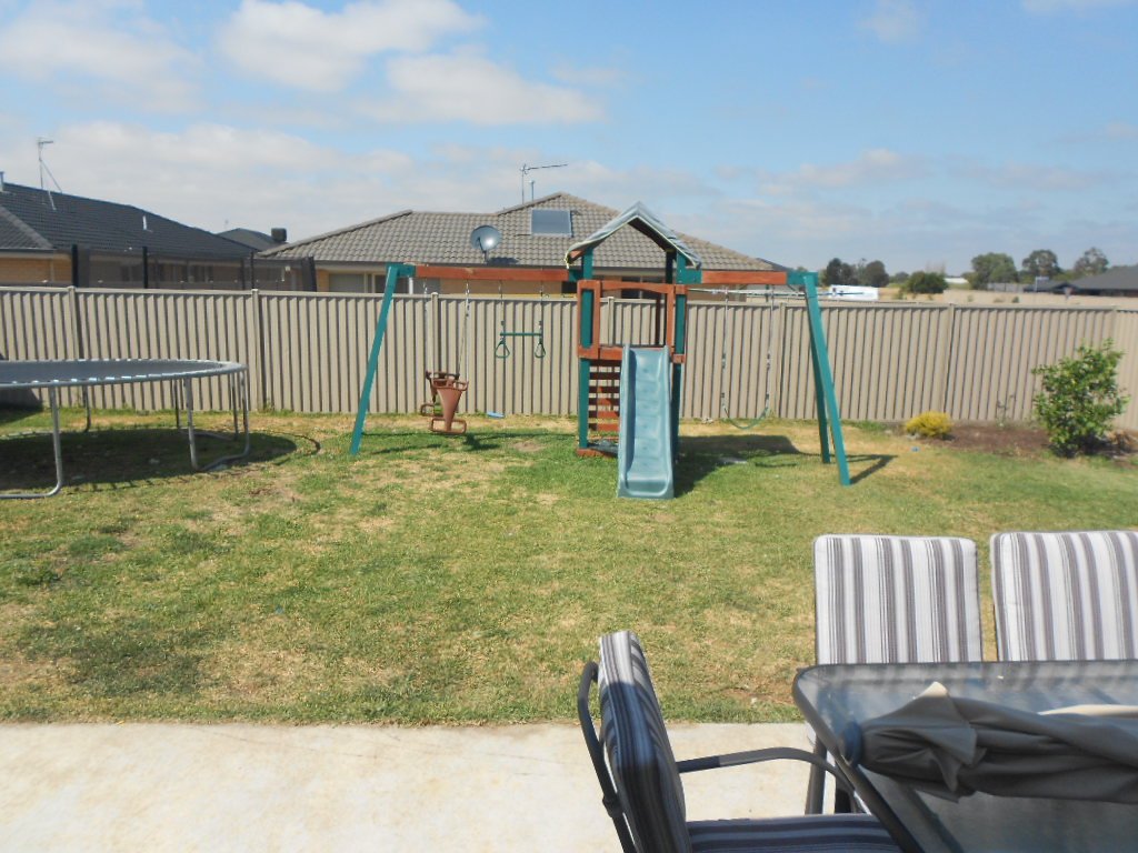 4 Oberon Street ALFREDTON 4