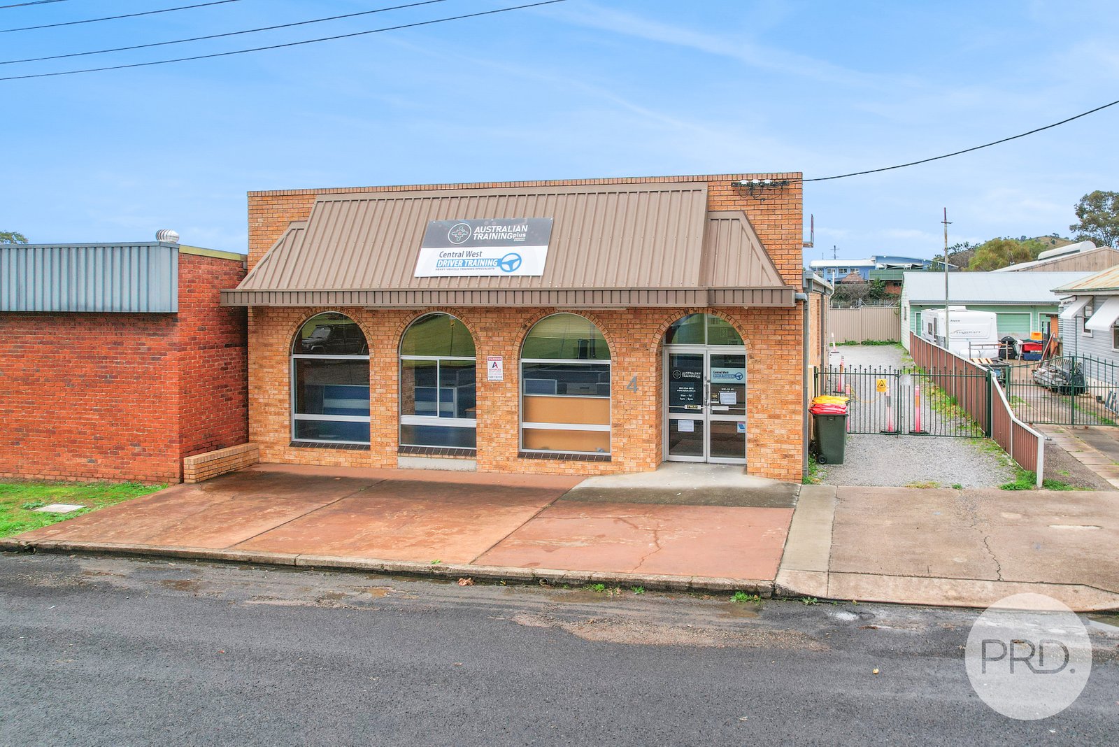 4 O'Connell Street TAMWORTH 2