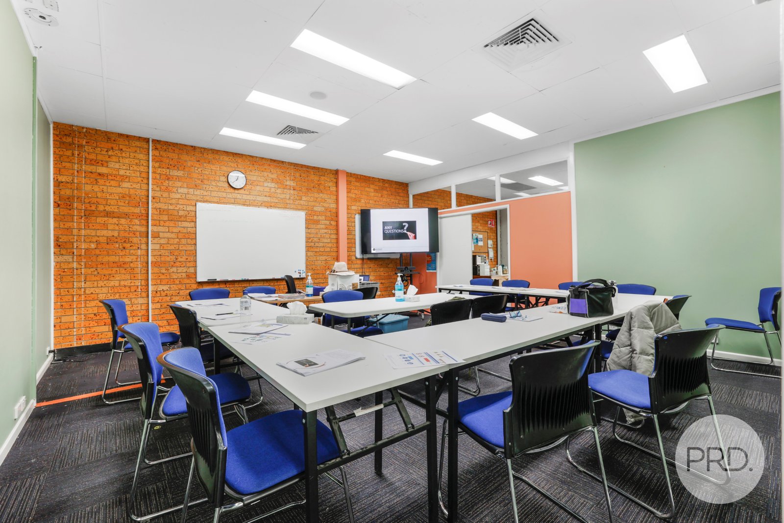 4 O'Connell Street TAMWORTH 9