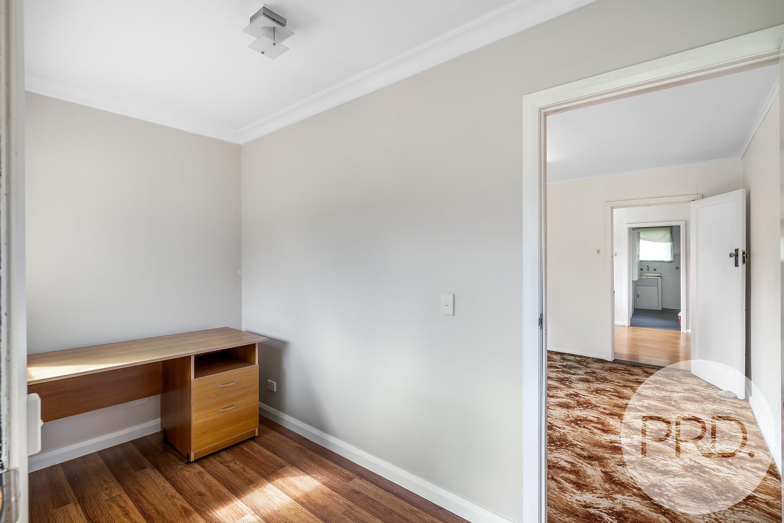 4 Old Station Road LOWER SNUG 19