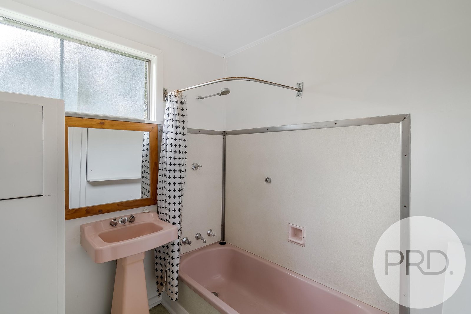 4 Old Station Road LOWER SNUG 20