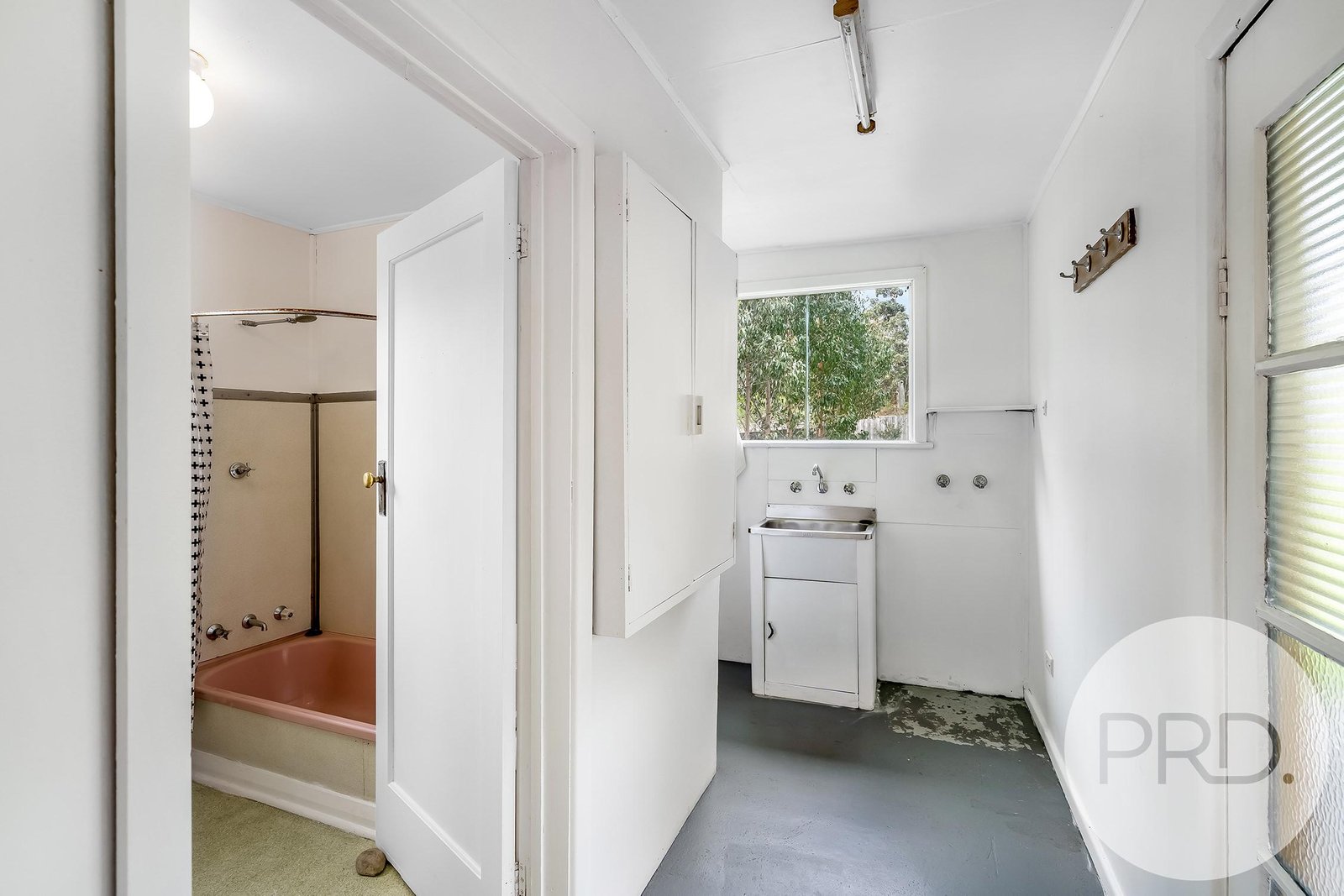 4 Old Station Road LOWER SNUG 21