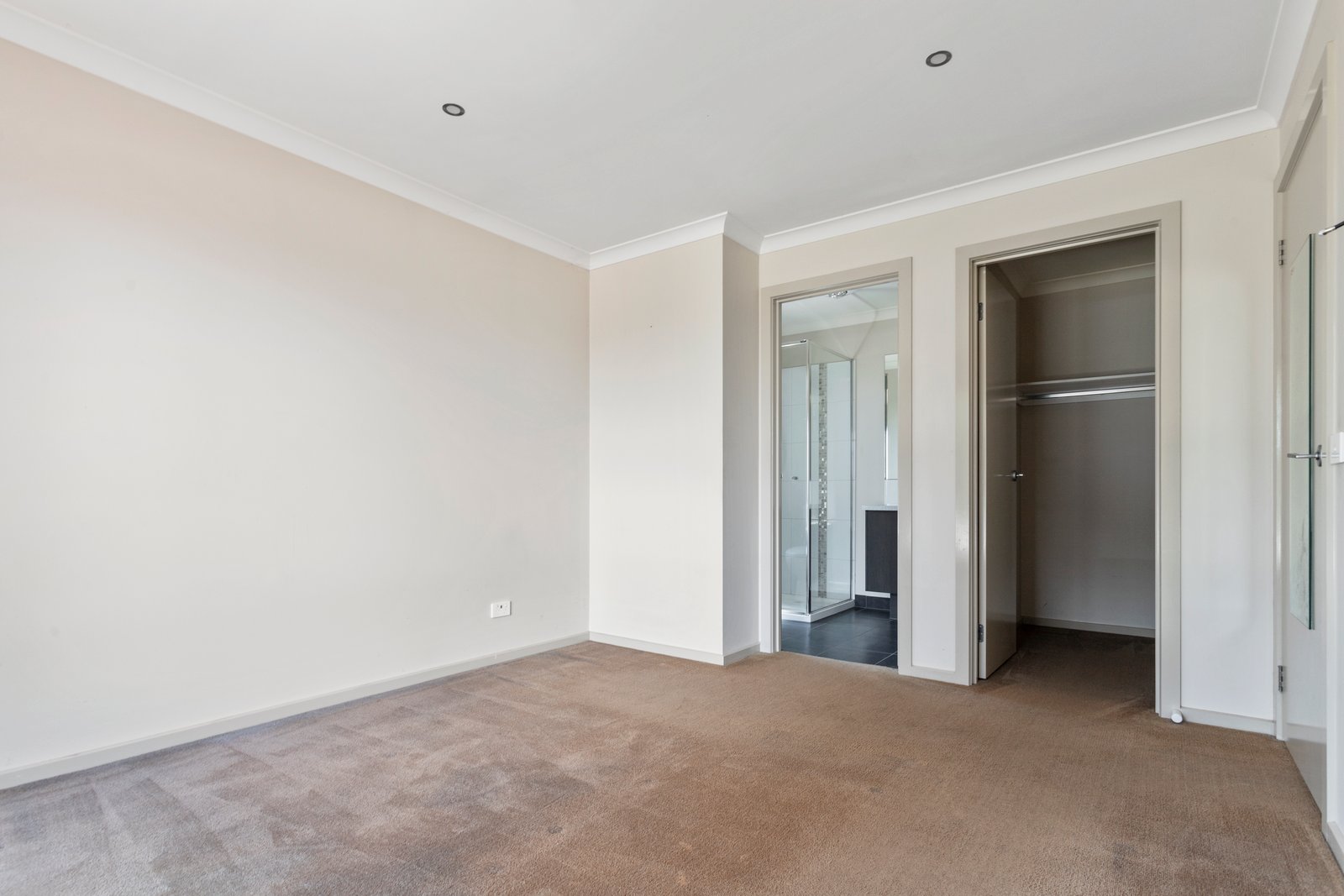 4 Oldaker Road HUNTLY 8