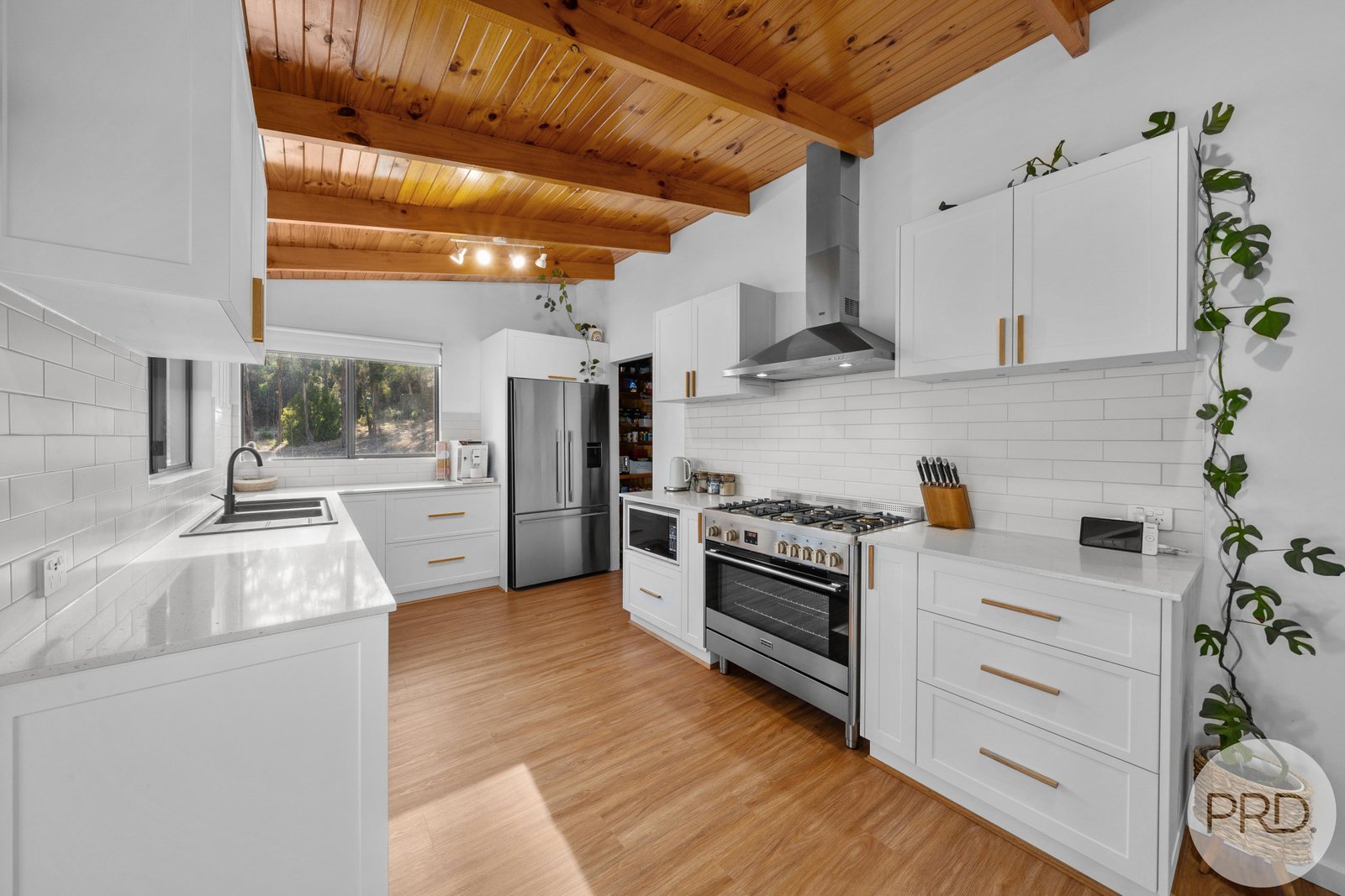 4 O'May Court SANDFORD 2