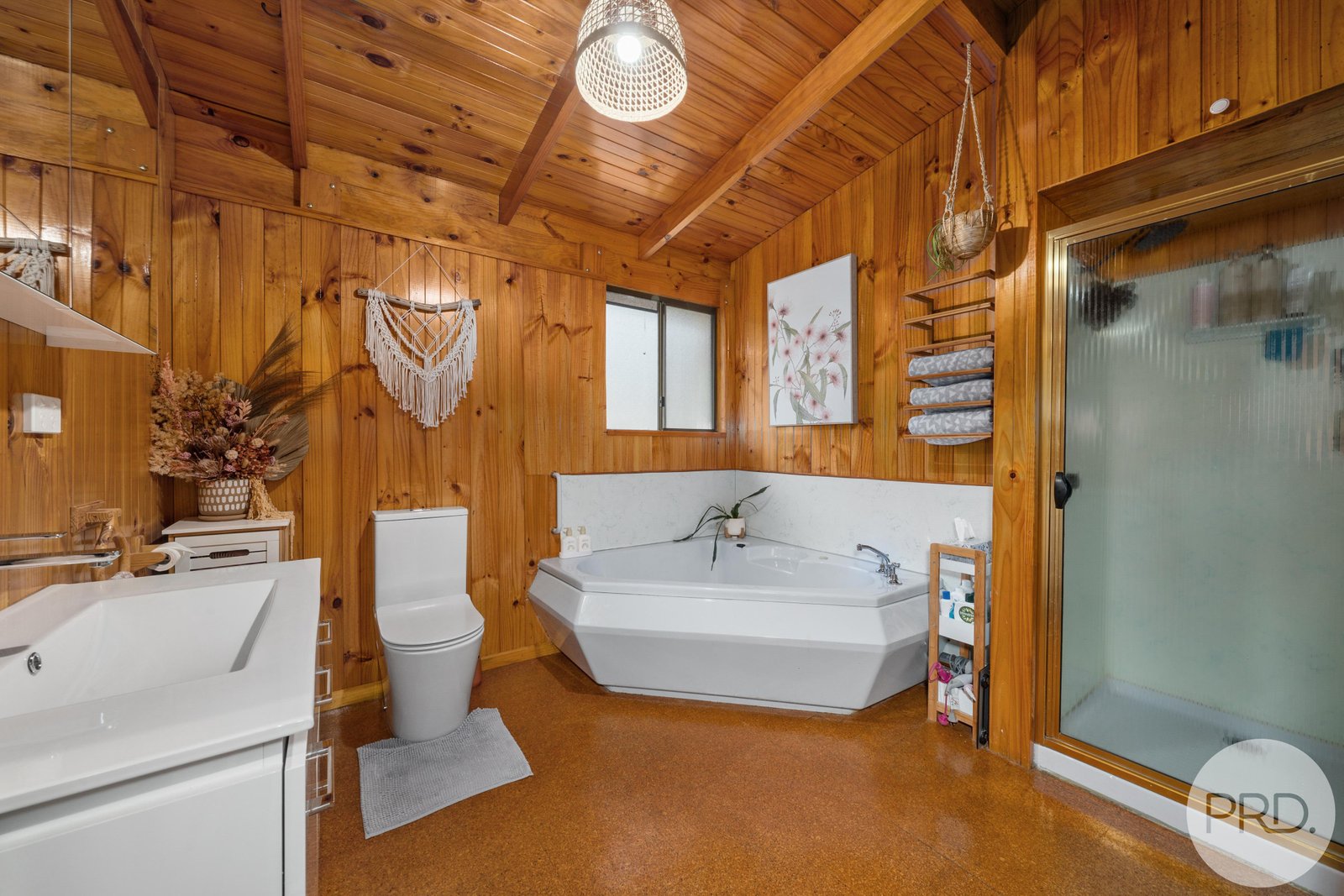 4 O'May Court SANDFORD 13