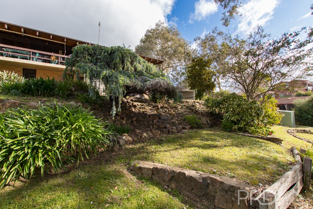 4 Orana Crescent TUMUT 15