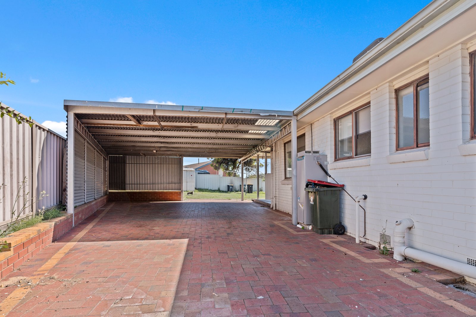 4 Ore Street LONG GULLY 9