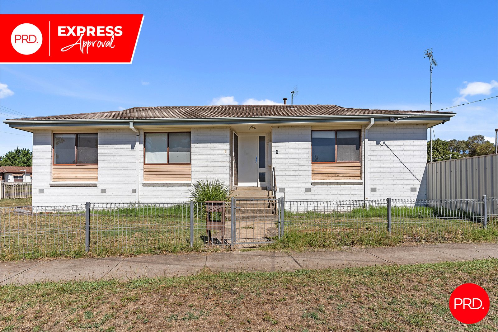 4 Ore Street LONG GULLY 2