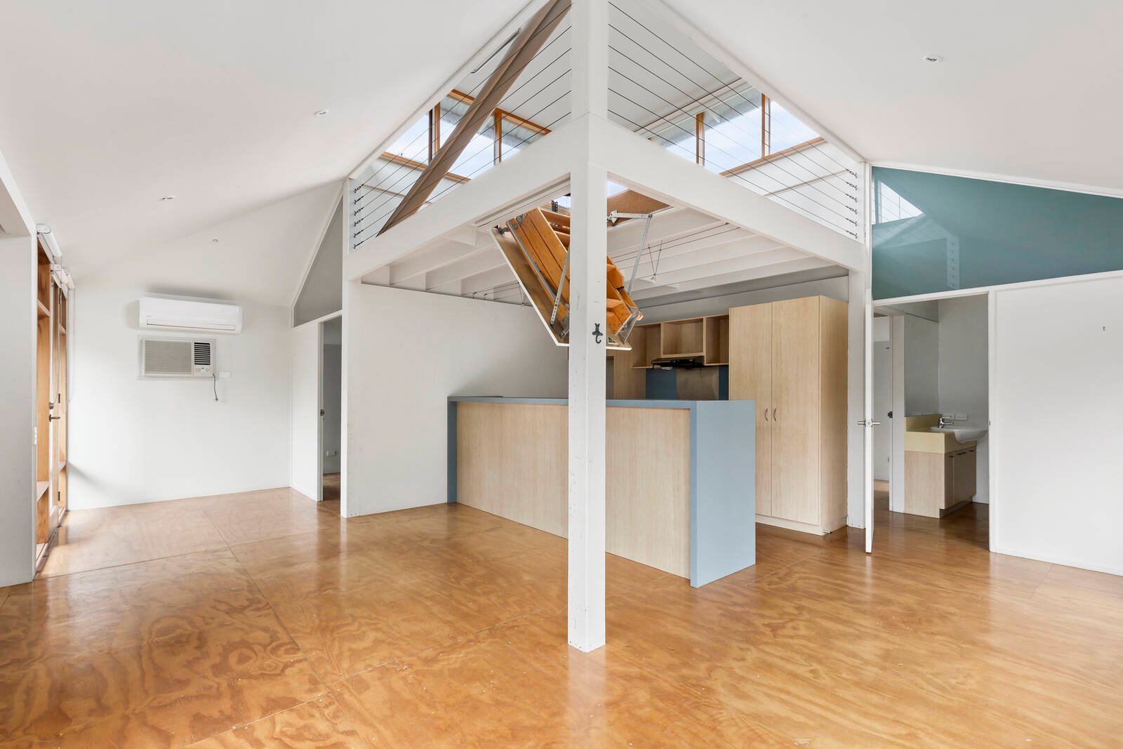 Real Estate and Property in 4 Osborne Street, Ocean Grove, VIC