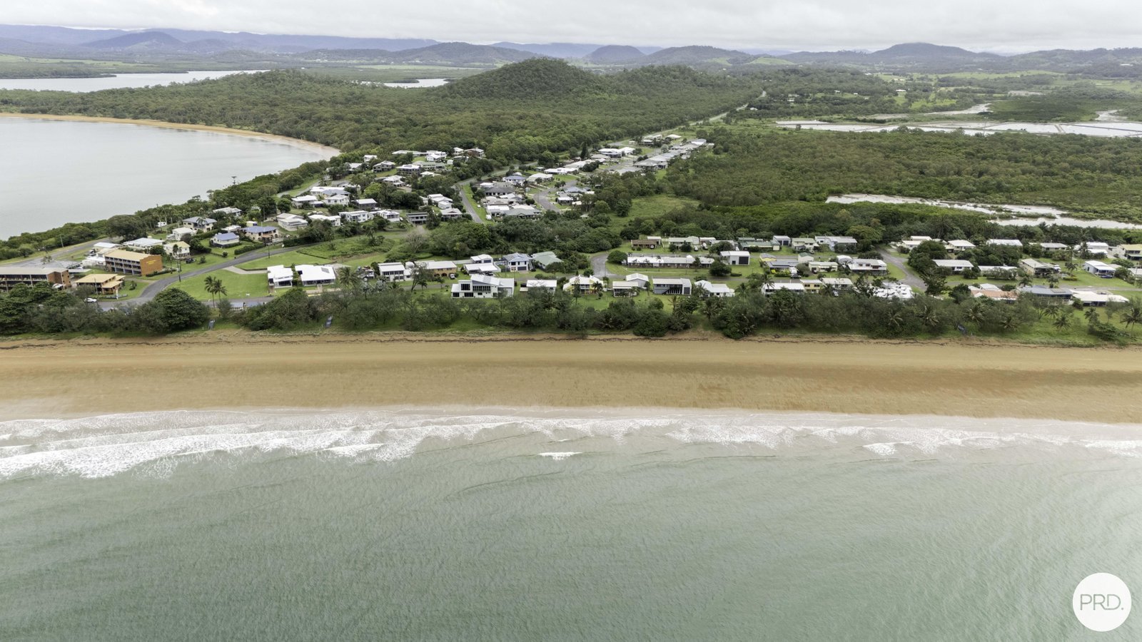 4 Owen Jenkins Drive SARINA BEACH 33