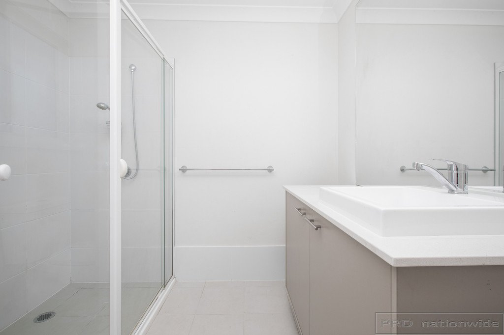4 Oystercatcher Street ABERGLASSLYN 6