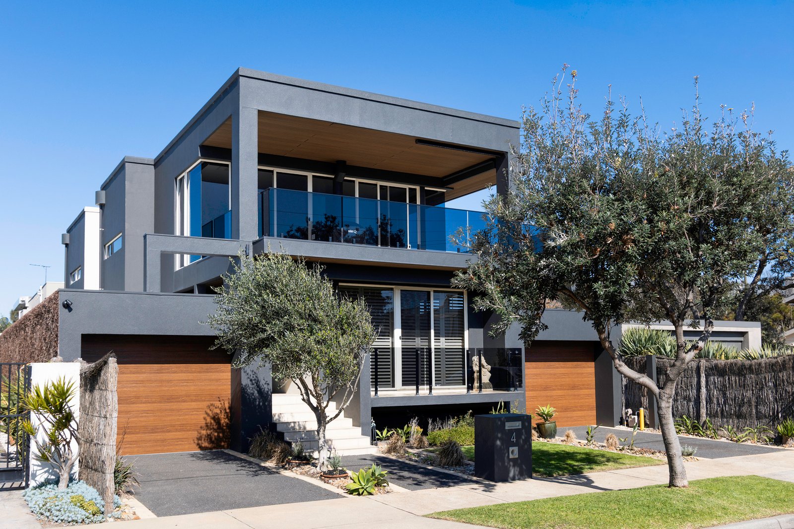 Gallery: 4 Ozone Avenue