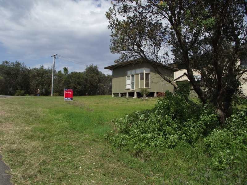 4 Pacific Drive FINGAL BAY 4