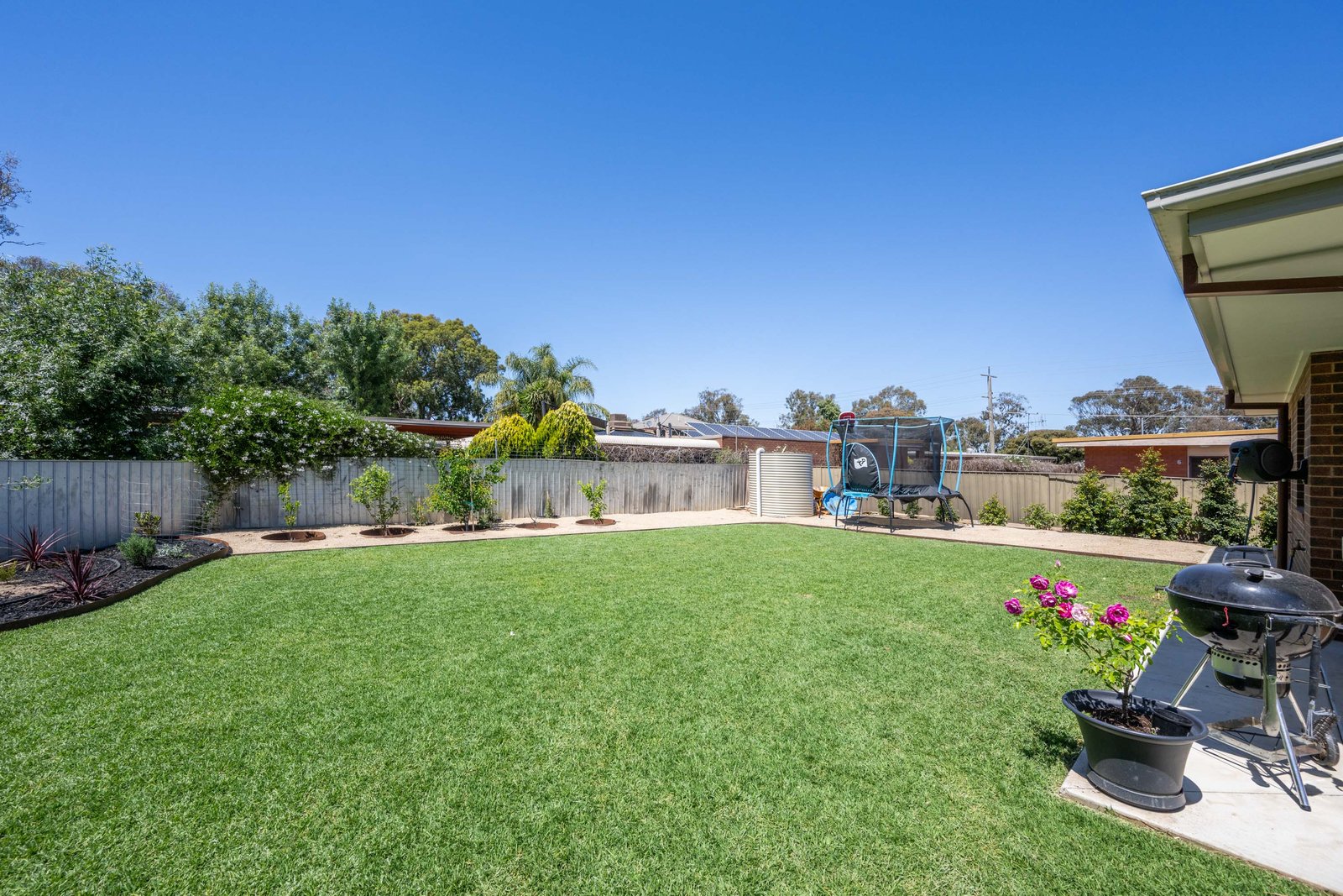 4 Paisley Crescent MOOROOPNA 14