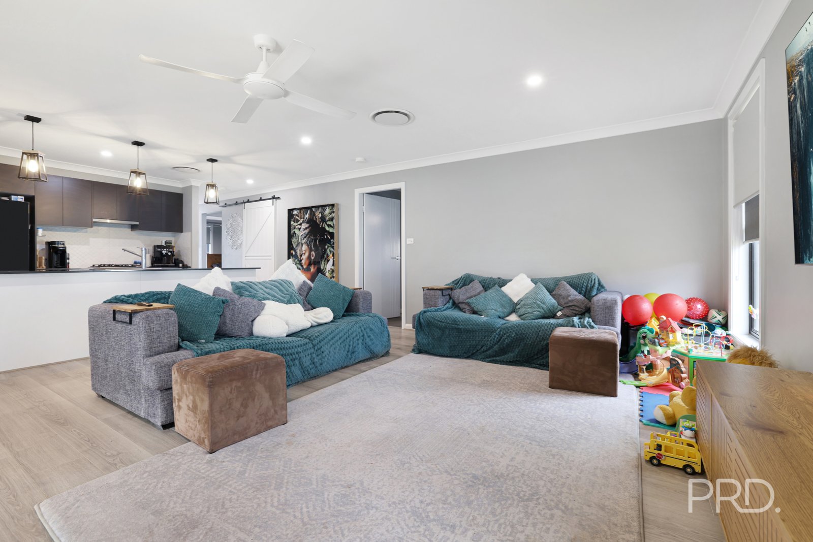 4 Palomino Place TAMWORTH 11