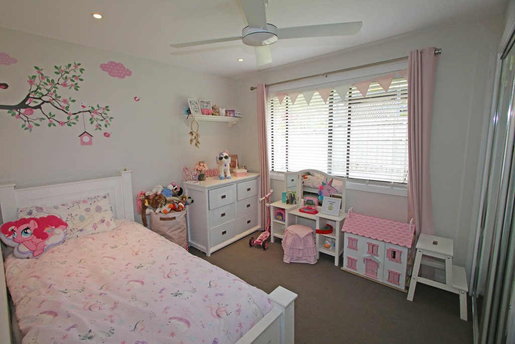 4 Palona Place ASHMORE 7
