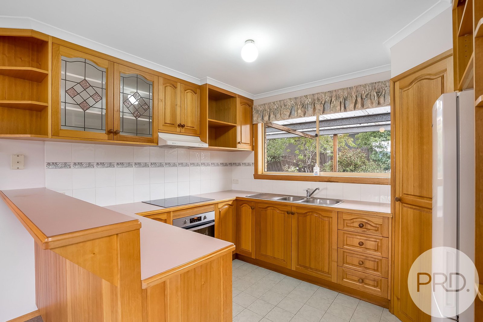 4 Paris Court HOWRAH 3