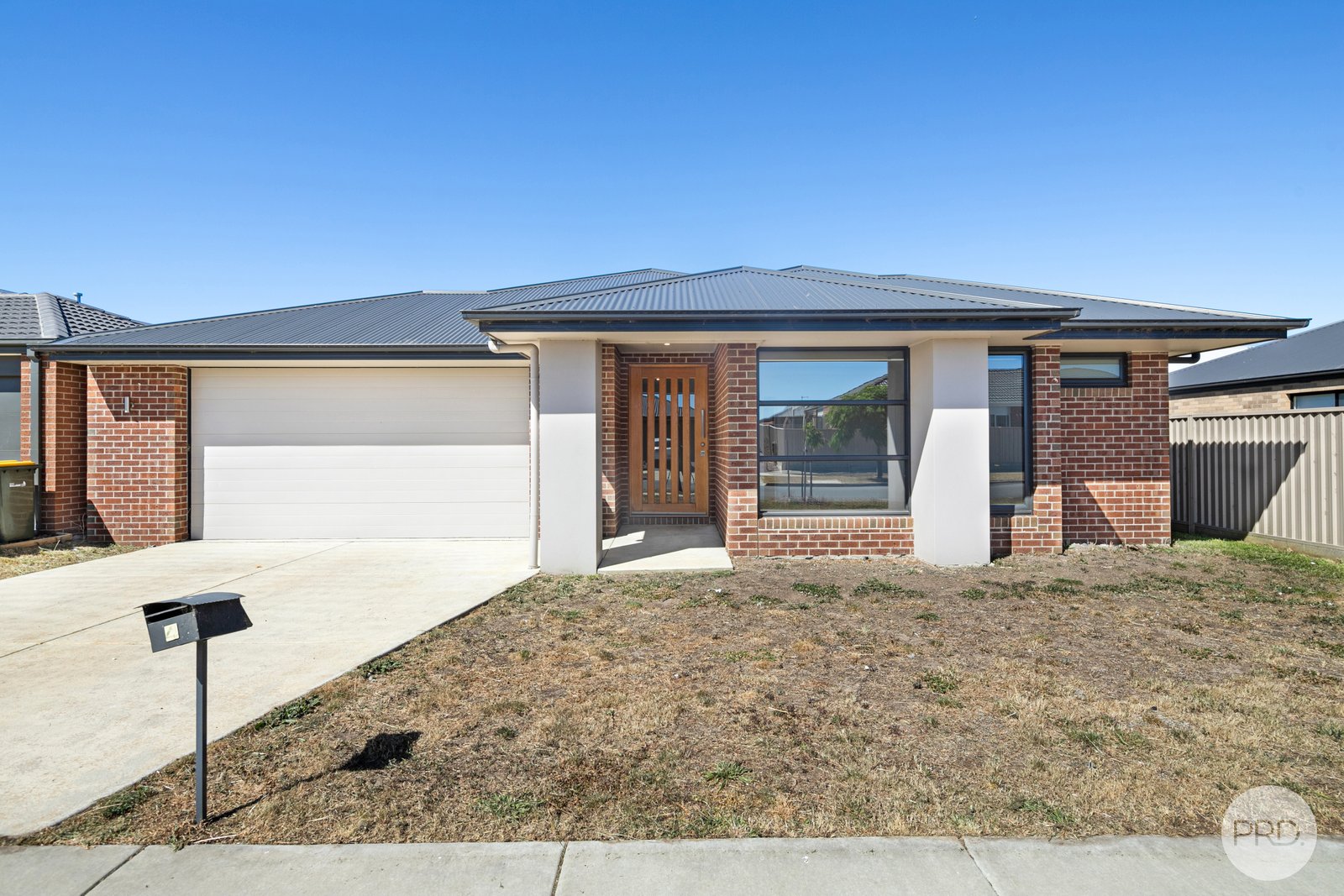 4 Parrot Street WINTER VALLEY 1