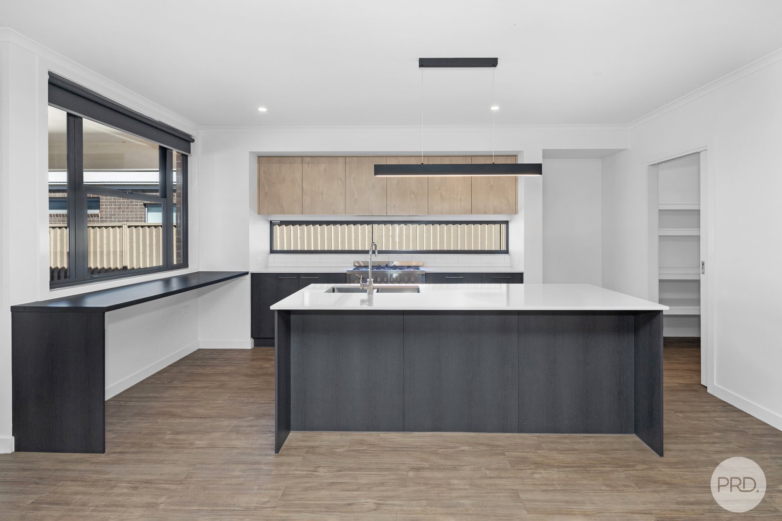 4 Parrot Street WINTER VALLEY 8