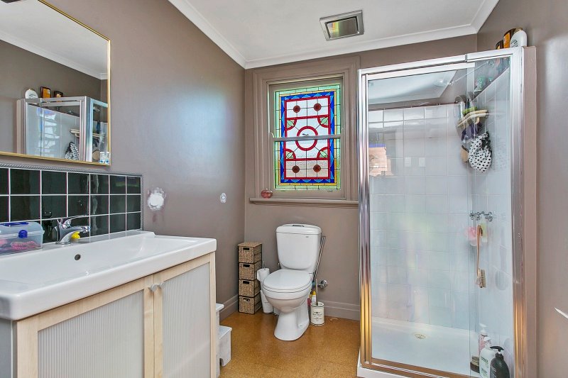 4 Parsonage Grove EAGLEHAWK 5