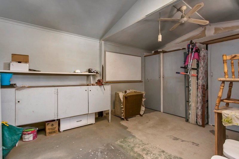 4 Parsonage Grove EAGLEHAWK 7