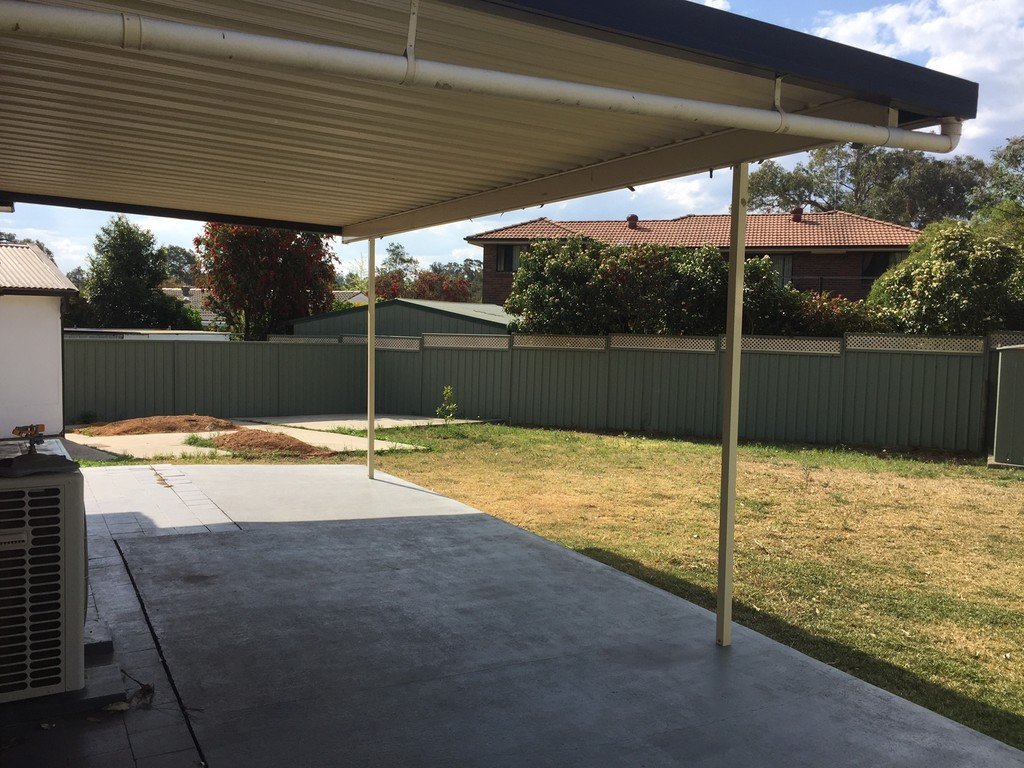 4 Paul Close CRANEBROOK 12