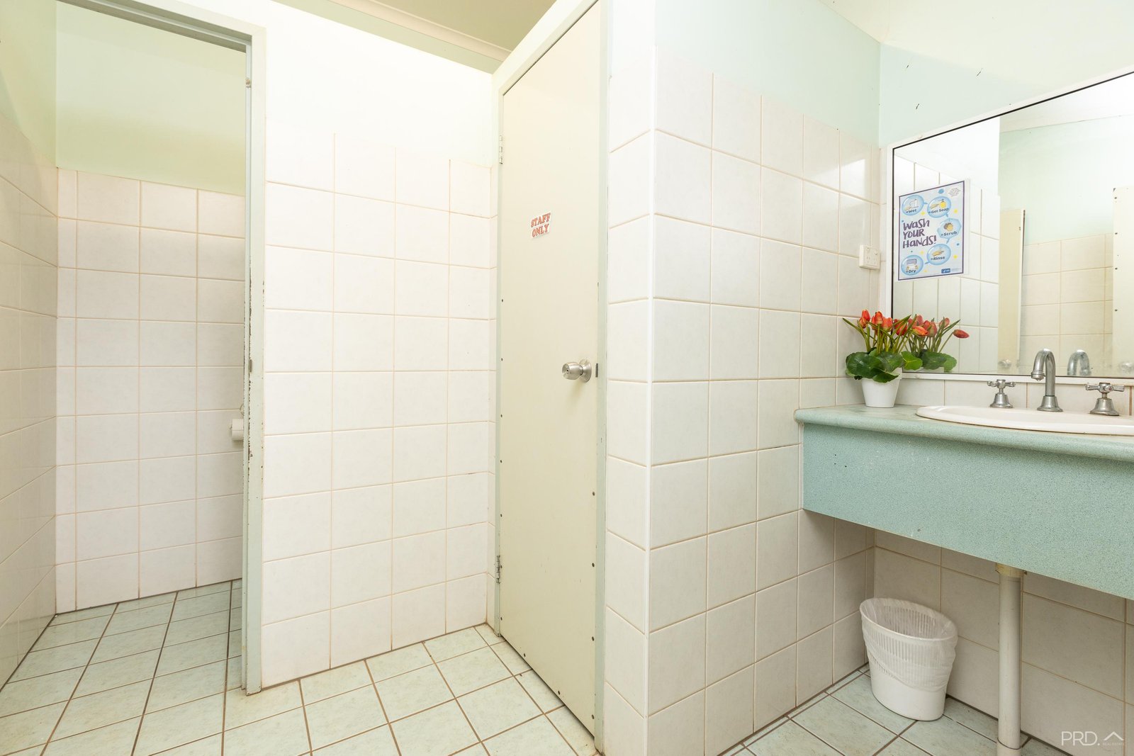 4 Pembroke Road BROOME 16