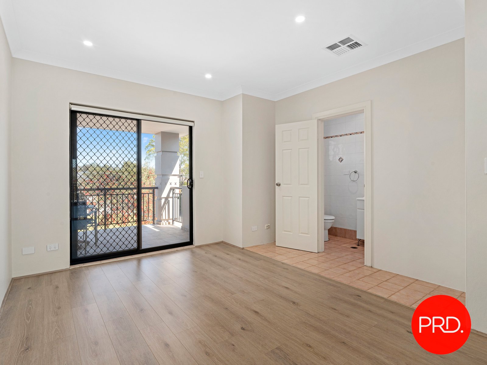 4 Penrose Avenue BELMORE 5