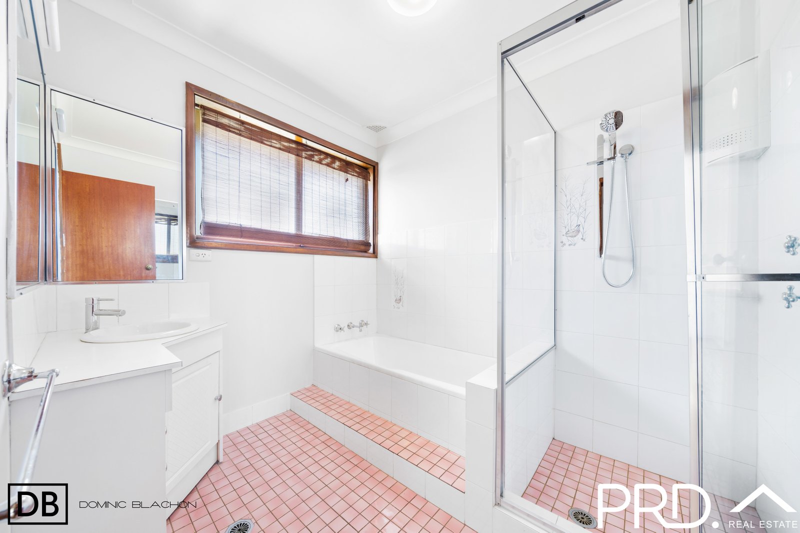 4 Peppermint Grove PANANIA 6