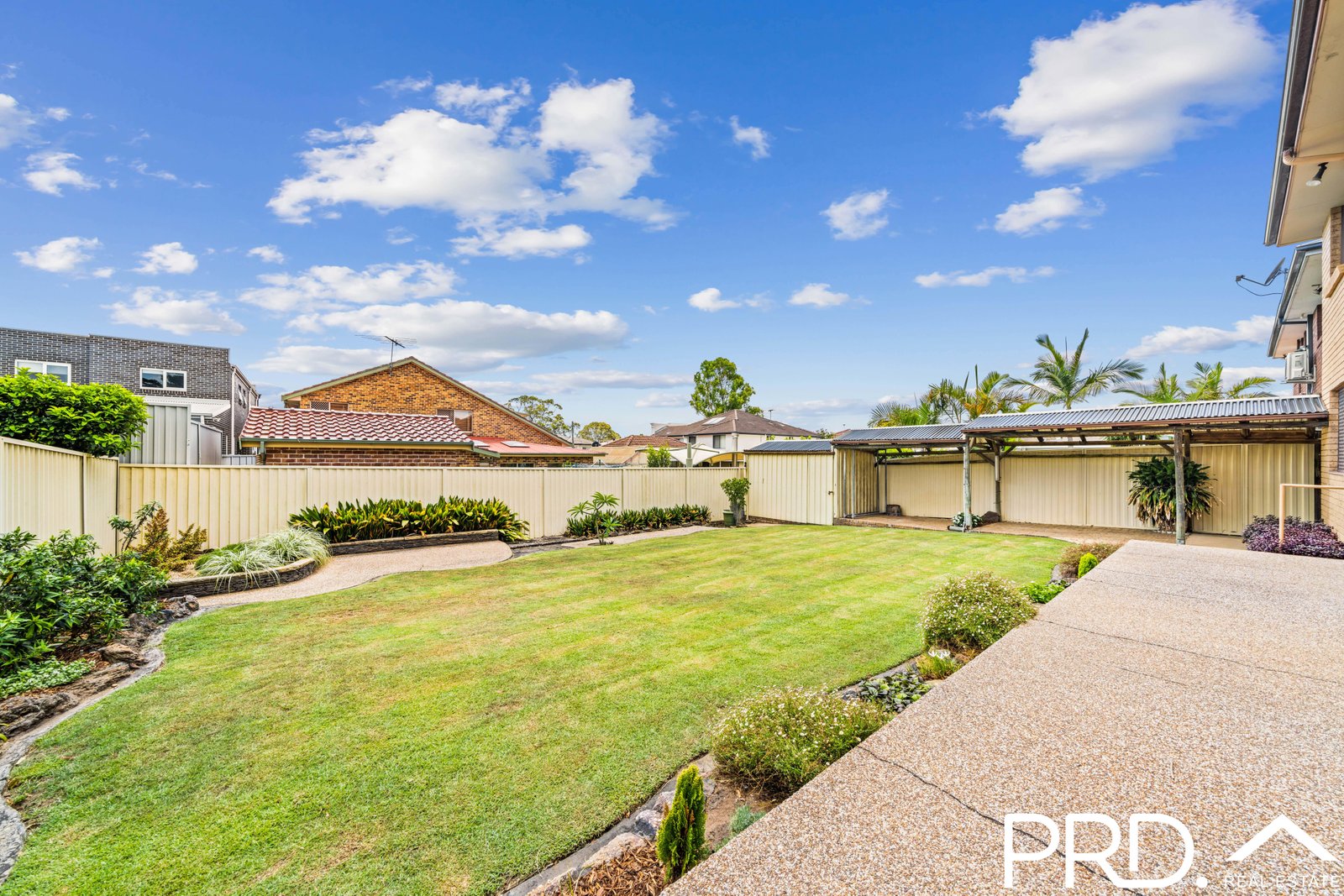 4 Peppermint Grove PANANIA 5