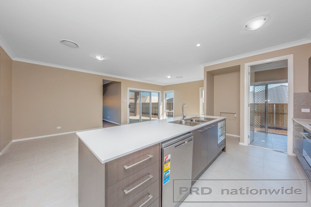 4 Percher Street CHISHOLM 12